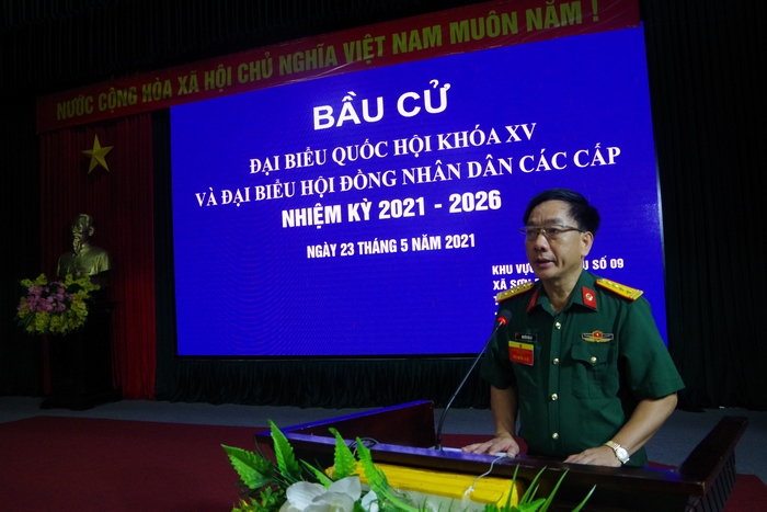 1.-dong-chi-dai-ta-nguyen-van-lu-to-truong-khai-mac-bau-cu-copy-.jpg (264 KB)