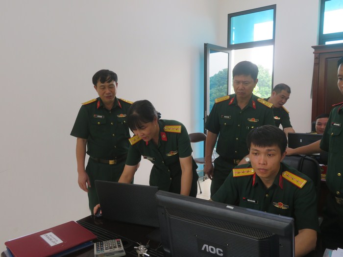 anh-4-copy-.jpg (72 KB)