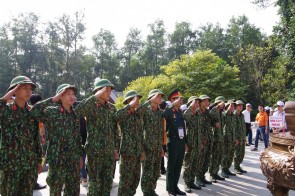 Tuổi trẻ Trường Sĩ quan Phòng hóa tham gia Chương trình Sứ giả môi trường - Phát động trồng đồi cây “Dâng Bác - Ơn Thầy”