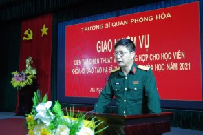 Trường Sĩ quan Phòng hóa giao nhiệm vụ, kiểm tra công tác chuẩn bị diễn tập chiến thuật cho học viên Khóa 43, đào tạo Hạ sĩ quan Chỉ huy Hóa học năm 2021