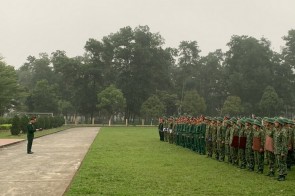 Trường Sĩ quan Phòng hóa kiểm tra kết quả đào tạo giai đoại 1 đối với học viên Đại đội 1/Tiểu đoàn 1