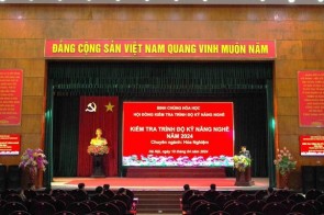 Kiểm tra trình độ kỹ năng nghề năm 2024 chuyên ngành Hóa nghiệm tại Trường Sĩ quan Phòng hóa