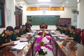 Trường Sĩ quan Phòng hóa thông qua Lịch giảng dạy Tiểu đội trưởng khóa 47,  Sơ cấp khí tài khóa 30 năm 2025