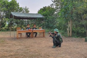 Trường Sĩ quan Phòng hóa kiểm tra cán bộ khung quản lý học viên Khóa 26, đào tạo Sĩ quan Chỉ huy - Kỹ thuật Hóa học năm 2022